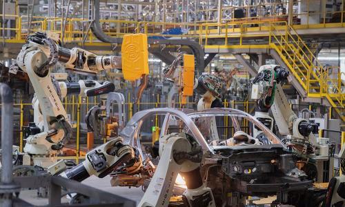 天然气供应受限 印度汽车业面临生产扰动