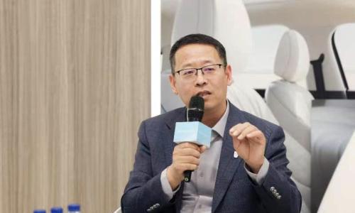 D5X DMH强势入列"D家族",荣威新能源转型之路越走越宽