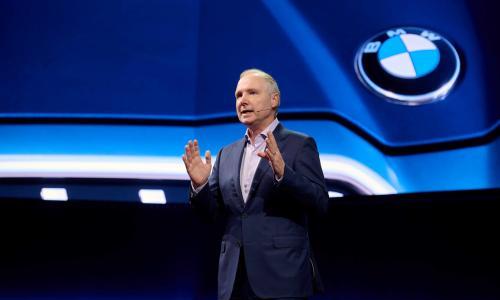 "宝马良驹"迈向智能出行"新世代"