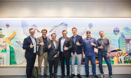 Let's VOYAH,岚图出海再提速,剑指海外50万辆新目标