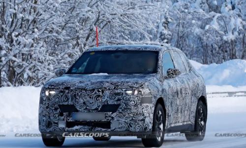 换代颜值更加科幻 曝全新宝马iX1测试谍照