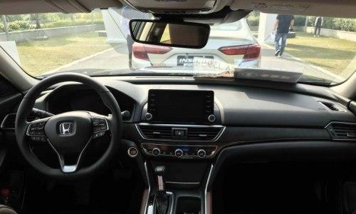 东风本田INSPIRE内饰首发 悬浮式中控屏抢眼