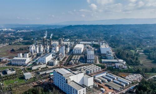 碳酸锂价格重回15万元/吨 雅化集团再锁单海外锂辉石精矿