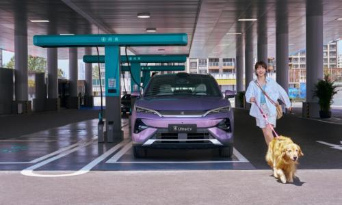 全系"闪充"告别充电排队焦虑,宋Ultra EV上市售15.19万起