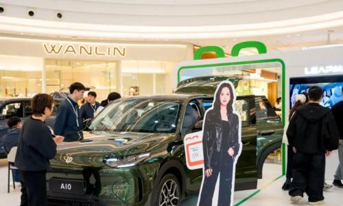 零跑上个周末杀疯了!朱江明凌晨发朋友圈: A10锁定爆款,D19真顶配