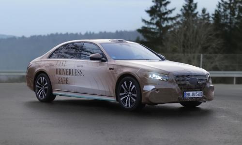 欧洲Robotaxi元年开启 巨头竞逐自动驾驶新战场