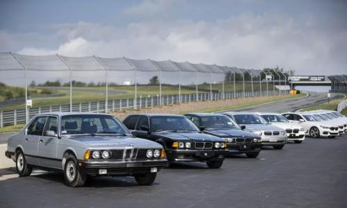 试驾宝马750Li 实用至上的豪华期间轿车