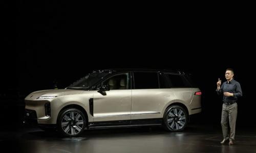 "我相信蔚来ES9会取得和ES8一样的成功"