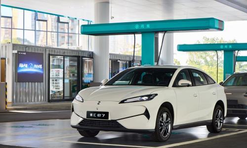 领汇e7上市9.58 万元起,搭载闪充技术覆盖家用与营运双场景