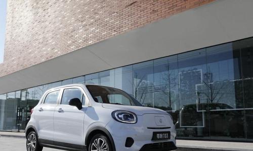 零跑故障频发 新车上市会变车主维权现场