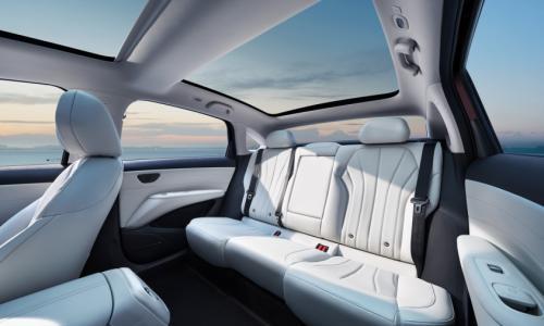 10万级空间"教科书"?极狐S3官图发布4月24日开启预售