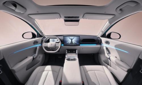 元力智趣闪充SUV,第三代元PLUS北京车展全球首发亮相