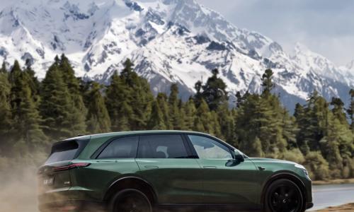 大五座纯电SUV"消失"三年后,乐道L80开始"补课"