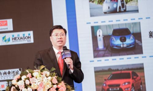 清华大学杨殿阁: 智能汽车与自动驾驶地图