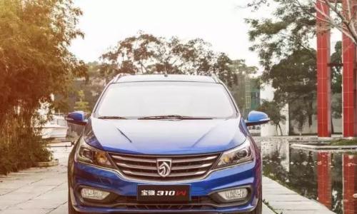 轴距接近B级车 神车"宝骏310W仅售4.28万起