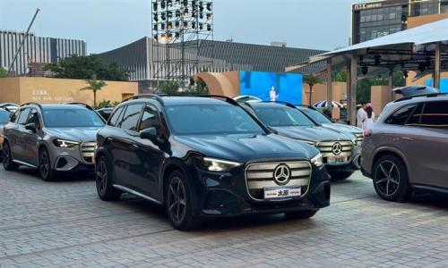全新梅赛德斯-奔驰纯电GLC鎏金版上市售33.98万起 晖银版/星铂版预同步预售