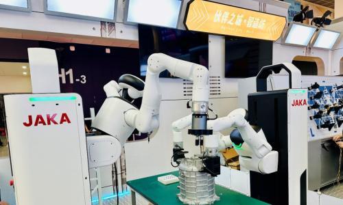 WAIC 2026|节卡工业具身智能应用场景亮相WAIC模登时代机器人展