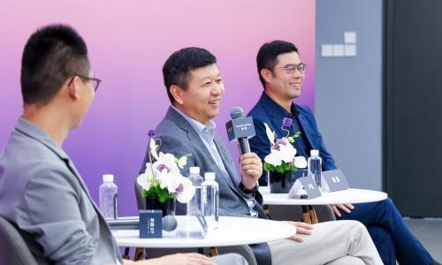 上汽乘用车: 荣威20周年,家越系列是面向新开篇的重要产品
